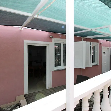 Apartments Lovincic Baska  Exterior photo