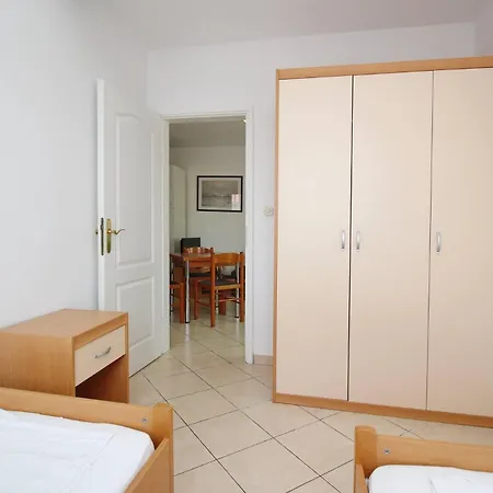 Apartments Lovincic Baska  Exterior photo